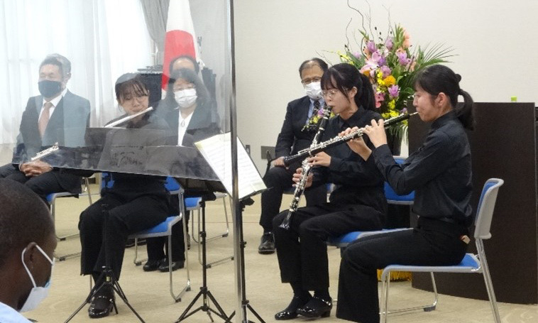 静岡大学吹奏楽団による演奏（浜松キャンパス）